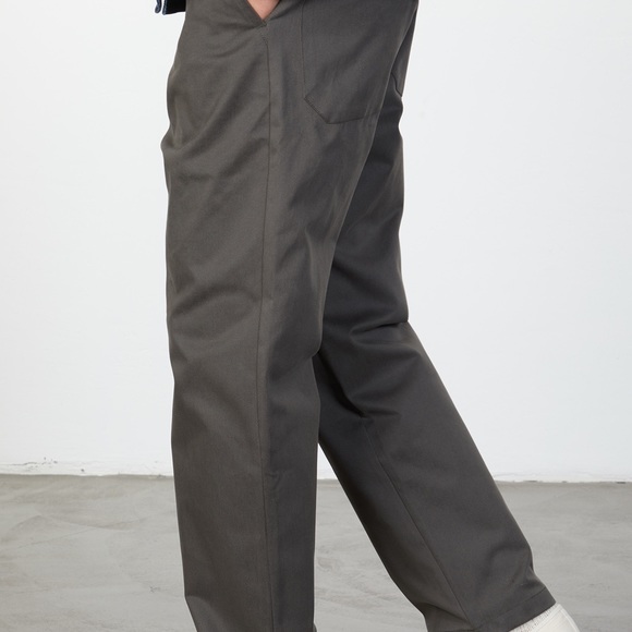 Studio Nicholson Bill Pant in Kelp - Small - Picture 4 of 8